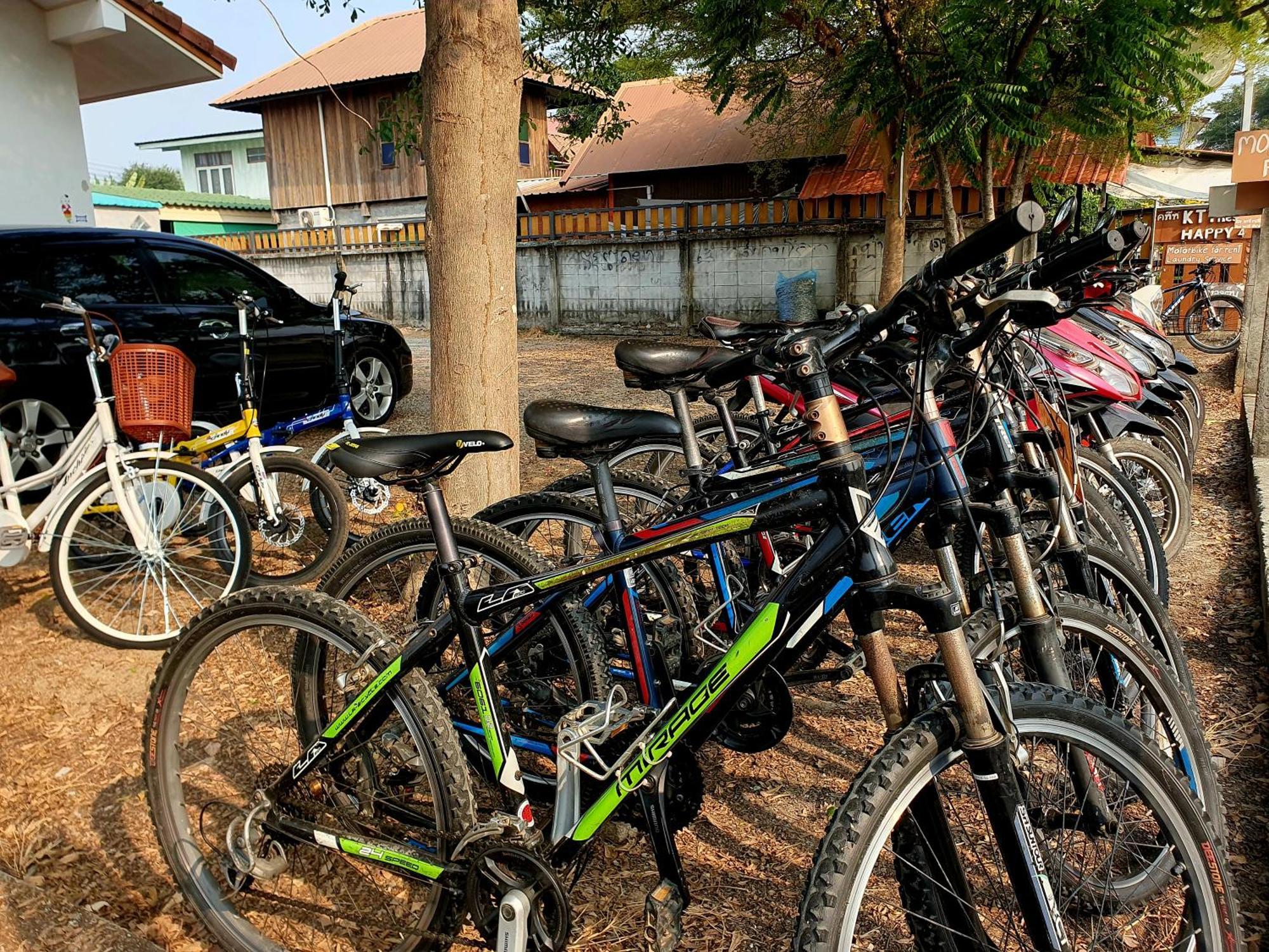 Perfect Resort And Motorbike & Bicycle For Rents Сукотай Екстериор снимка